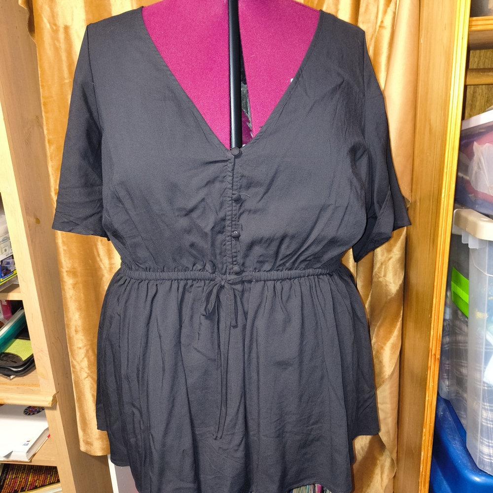 Torrid Size 2 Black V-Neck Blouse with Waist Tie